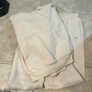 Beige Alo hoodie and sweat pant